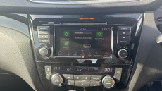 Nissan Qashqai 1.3 DiG-T Acenta Premium 5dr Petrol Hatchback